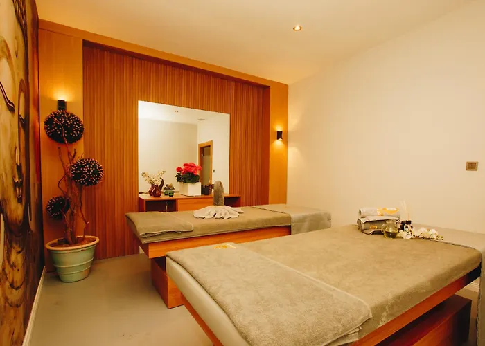 Double Bond Hotel Spa